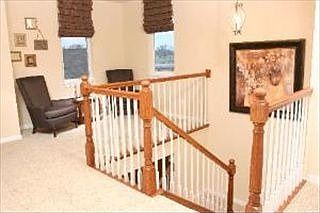 4th image of 1396 Somerset Dr