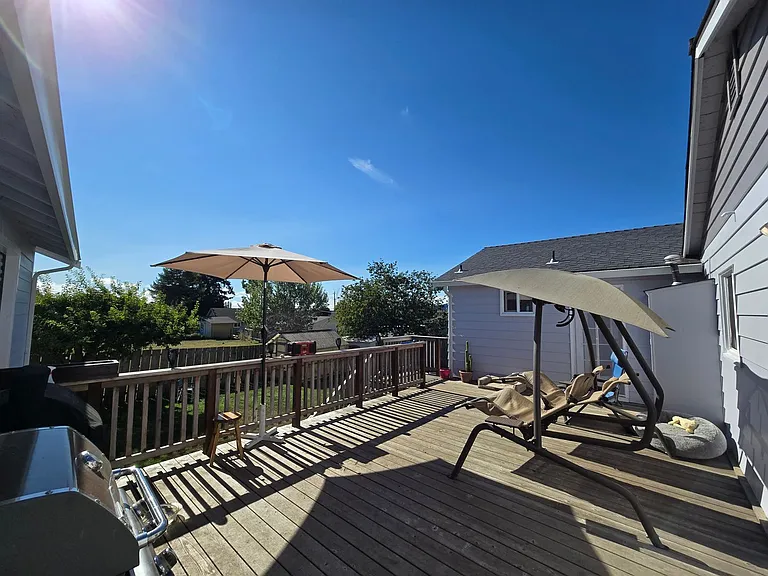 1316 Rohnerville Rd — Photo 18