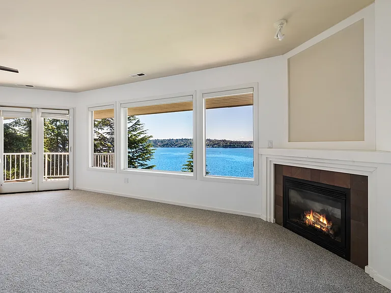 7705 W Mercer Way — Photo 15