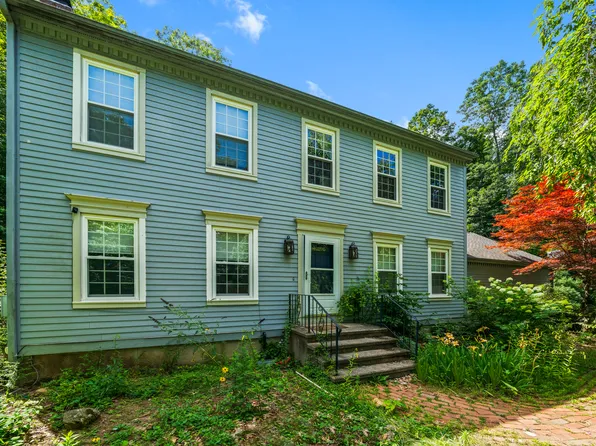 87 Balazs Road, Willington, CT 06279