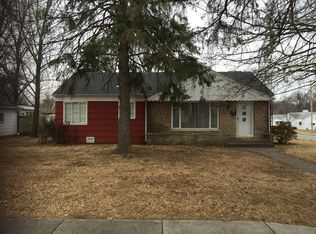 1403 S Kentwood Ave, Springfield, MO 65804