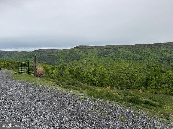 3rd image of LOT 213 Hampshire Rdg