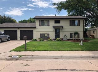 3108 W C St, North Platte, NE 69101