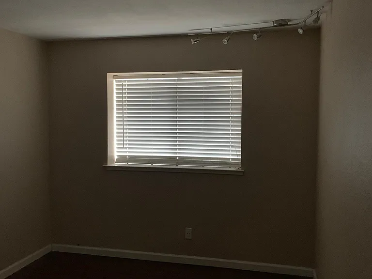 1809 Azurite Way — Photo 10