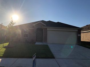 1400 Acmite Ave, Crossroads, TX 76227