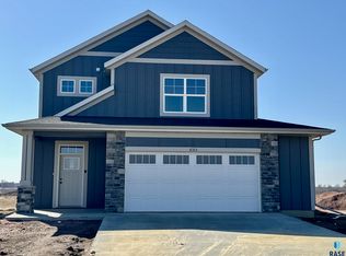 6513 W Valentine St, Sioux Falls, SD 57107