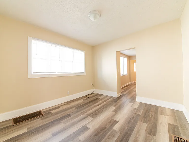 1130 Lafayette Ave SE — Photo 26