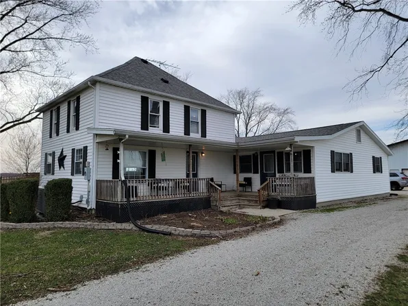 1919 E Thousand North Rd, Shelbyville, IL 62565