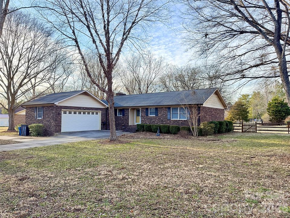 1st image of 8422 Wonderwood Ln
