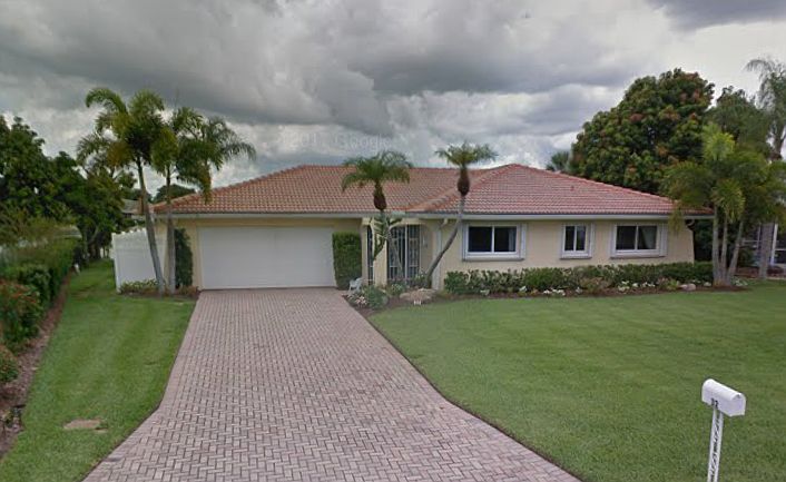 1st image of 32 Windsor Dr