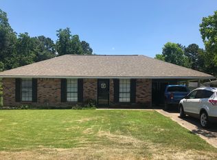30632 Anderson Dr, Denham Springs, LA 70726