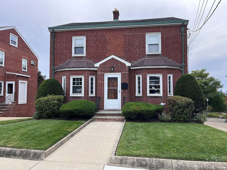 230 Orient Ave #1
