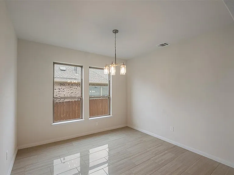1717 Wind Riv — Photo 10
