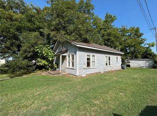 409 E Choctaw Ave, Sallisaw, OK 74955