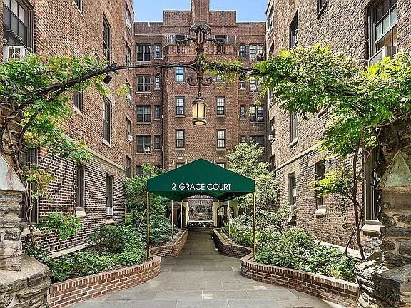 2nd image of 2 Grace Ct APT 5W