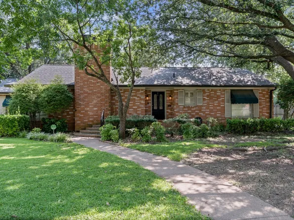 311 Sunset Dr, Cleburne, TX 76033