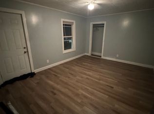 219 Pine St #2L, Gardner, MA 01440