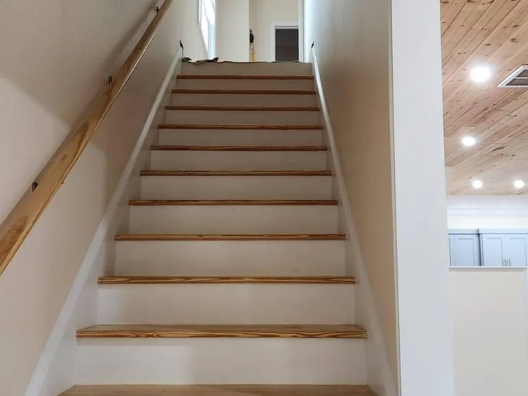 106 Andrews Ave N — Photo 8