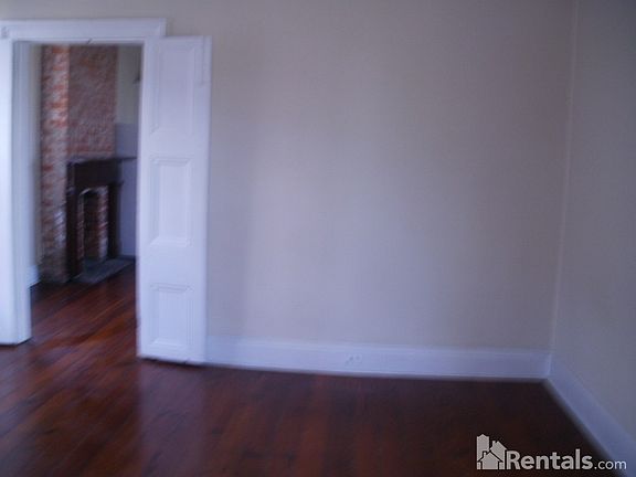 3rd image of 2220 Constance St