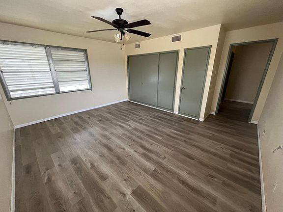 5th image of 361 Merrill Dr