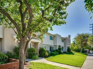 10220 Zelzah Ave UNIT 3, Northridge, CA 91325