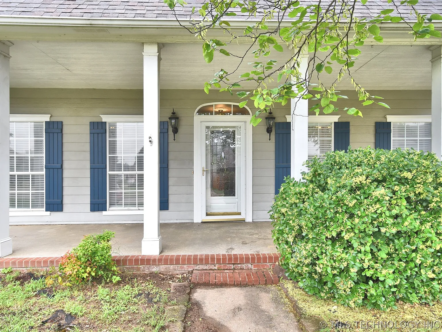 4 bed, 3.0 bath, 2541 sqft, $2,650 — Photo 3