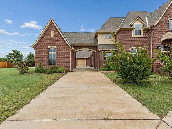 3rd image of 3410 Blackbird Ln