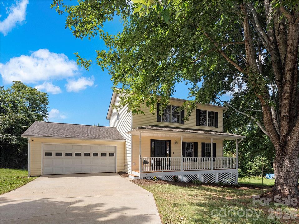 1st image of 17 Mill Stone Dr