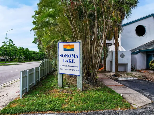 8341 SW 157th Ave APT 310, Miami, FL 33193