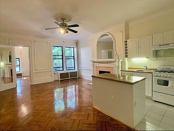 4th image of 307 W 105th St APT 3B