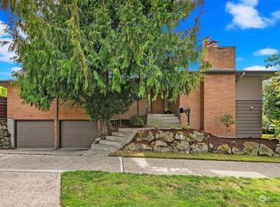 5900 44th Ave SW, Seattle, WA 98136