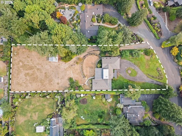 4325 SW Charming Way, Portland, OR 97225