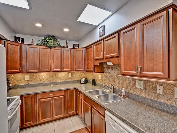 2nd image of 10107 W Thunderbird Blvd