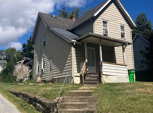 728 Wooster Rd N #B, Barberton, OH 44203