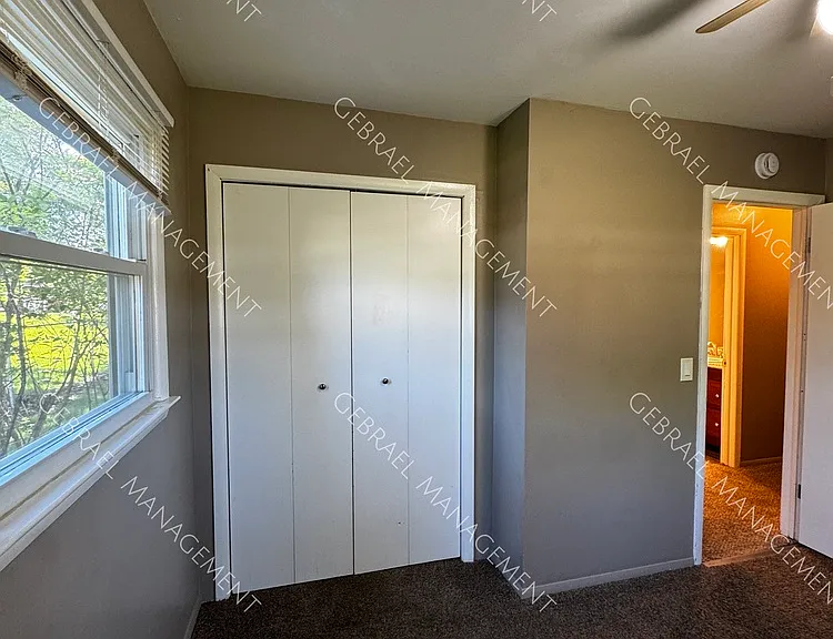 2462 Miami Beach Dr — Photo 3