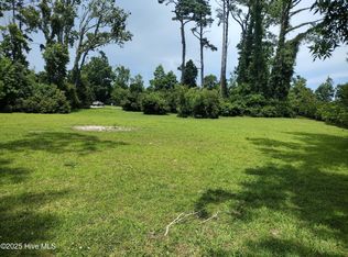 143 Yaupon Ln, Beaufort, NC 28516