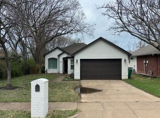 2304 Leslie St, Denton, TX 76205