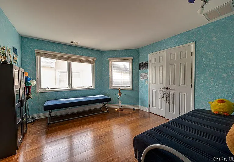 37 Crescent Cove Cir — Photo 27