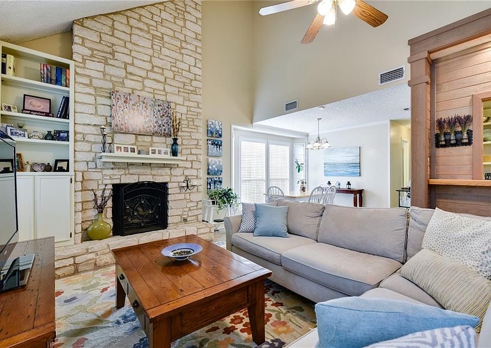1st image of 3611 Hillrock Dr