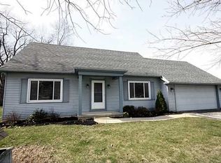 5039 Inland Dr, Sylvania, OH 43560