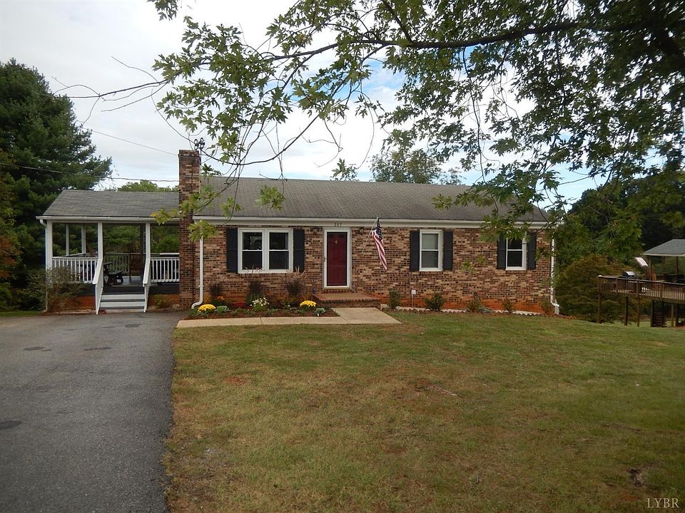 1st image of 207 Maple Hills Dr