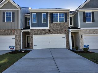 434 Lanier Cir, Woodstock, GA 30189