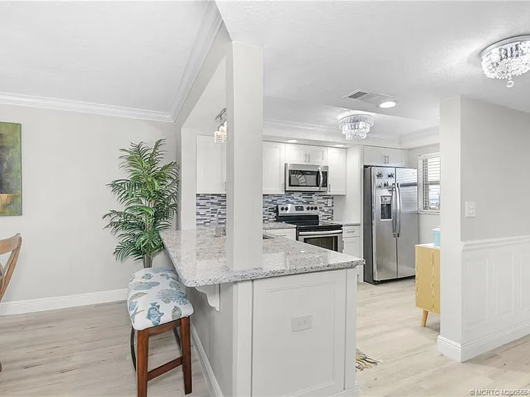 10310 S Ocean Dr #504 — Photo 29