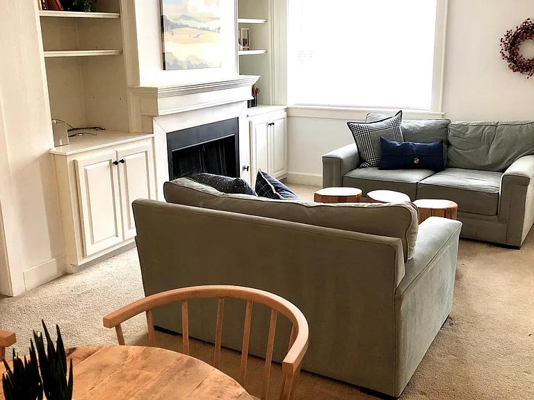 Lots of light in an open and cozy concept.
