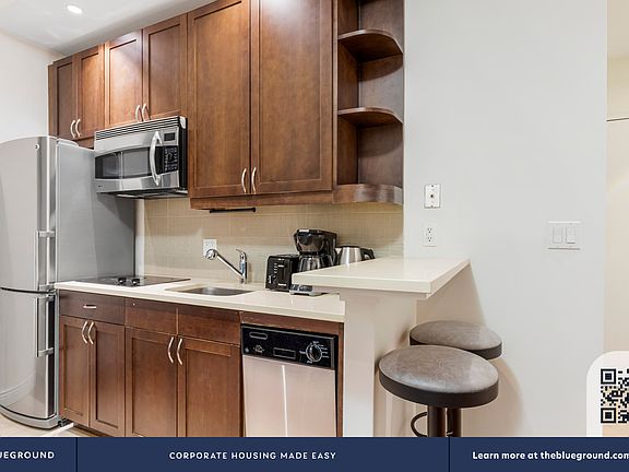 4th image of 488 7th Ave APT 3A