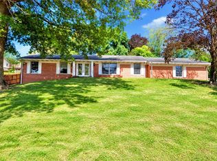 14 Esther St, Charleroi, PA 15022