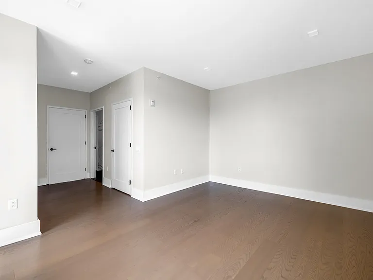 7101 River Rd — Photo 60