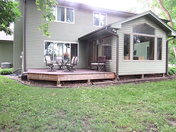 5th image of 1020 Lake Lucy Rd