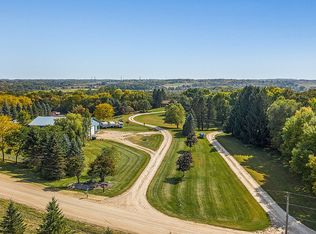 23251 Logan Way, Lakeville, MN 55044