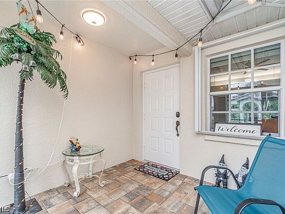 2nd image of 3398 Sabal Springs Blvd